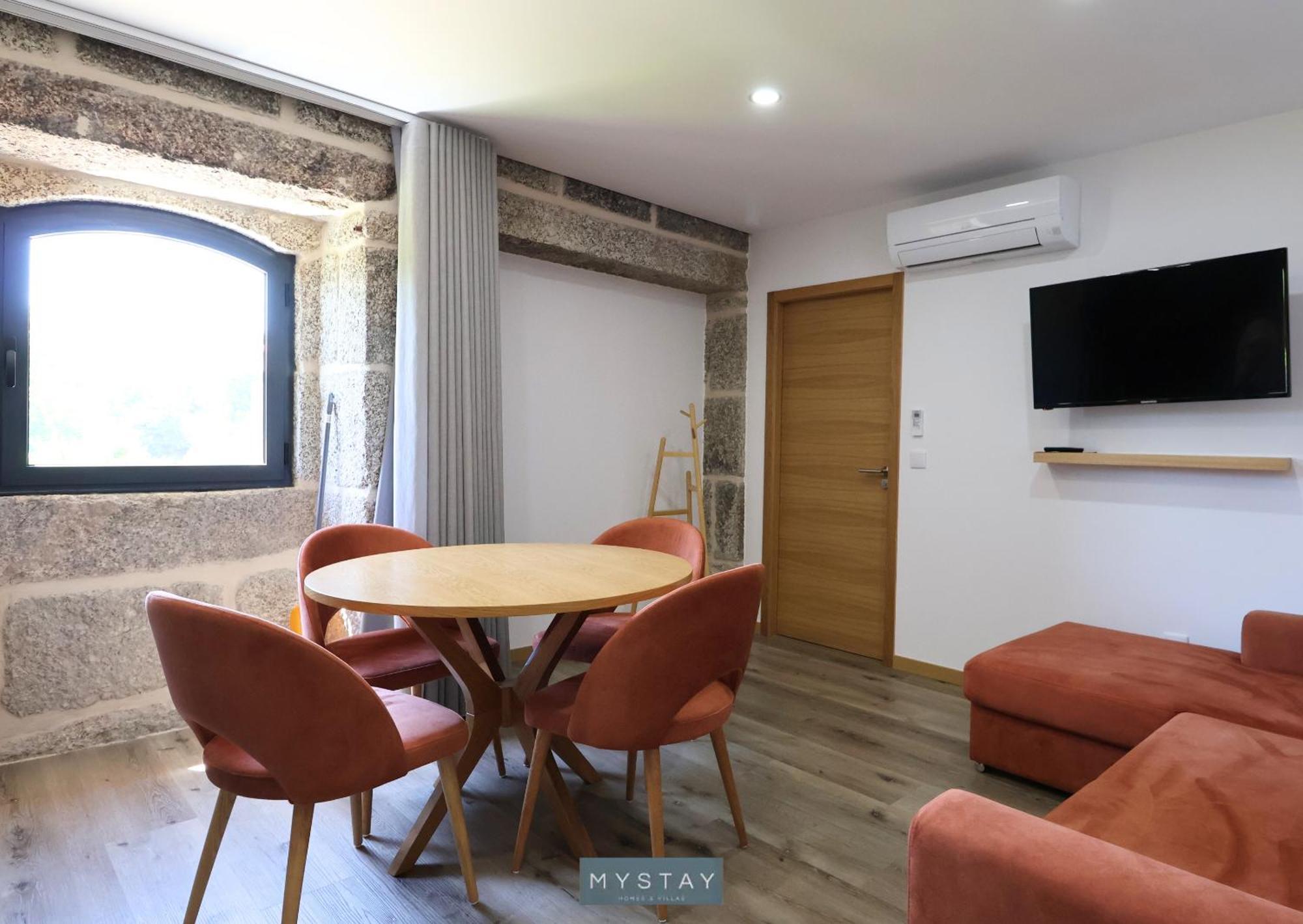 Mystay - Casa D'Henrique Vieira do Minho Bagian luar foto