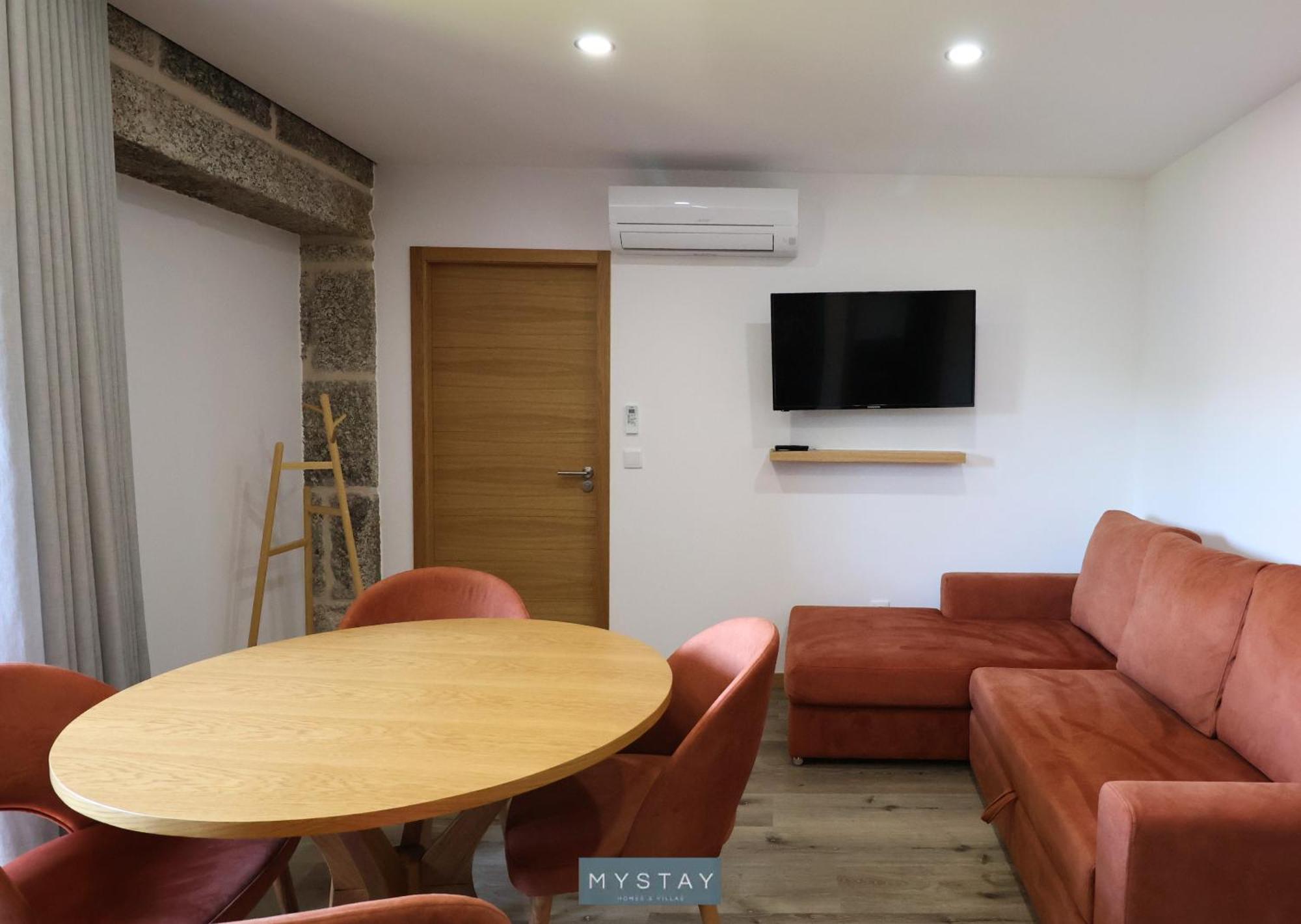 Mystay - Casa D'Henrique Vieira do Minho Ruang foto