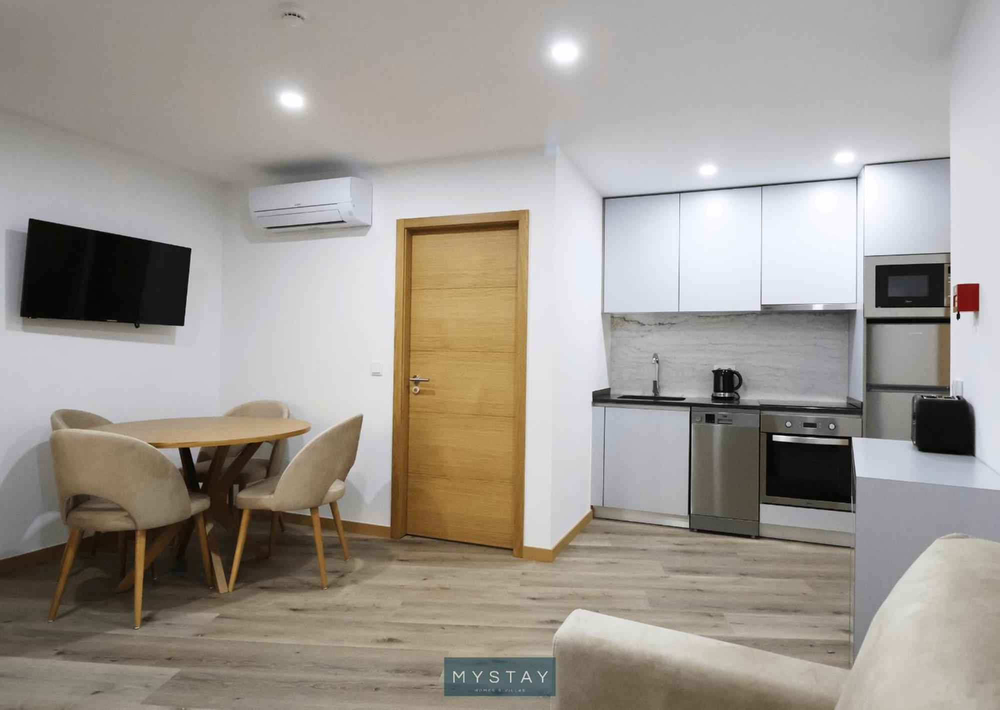 Mystay - Casa D'Henrique Vieira do Minho Ruang foto