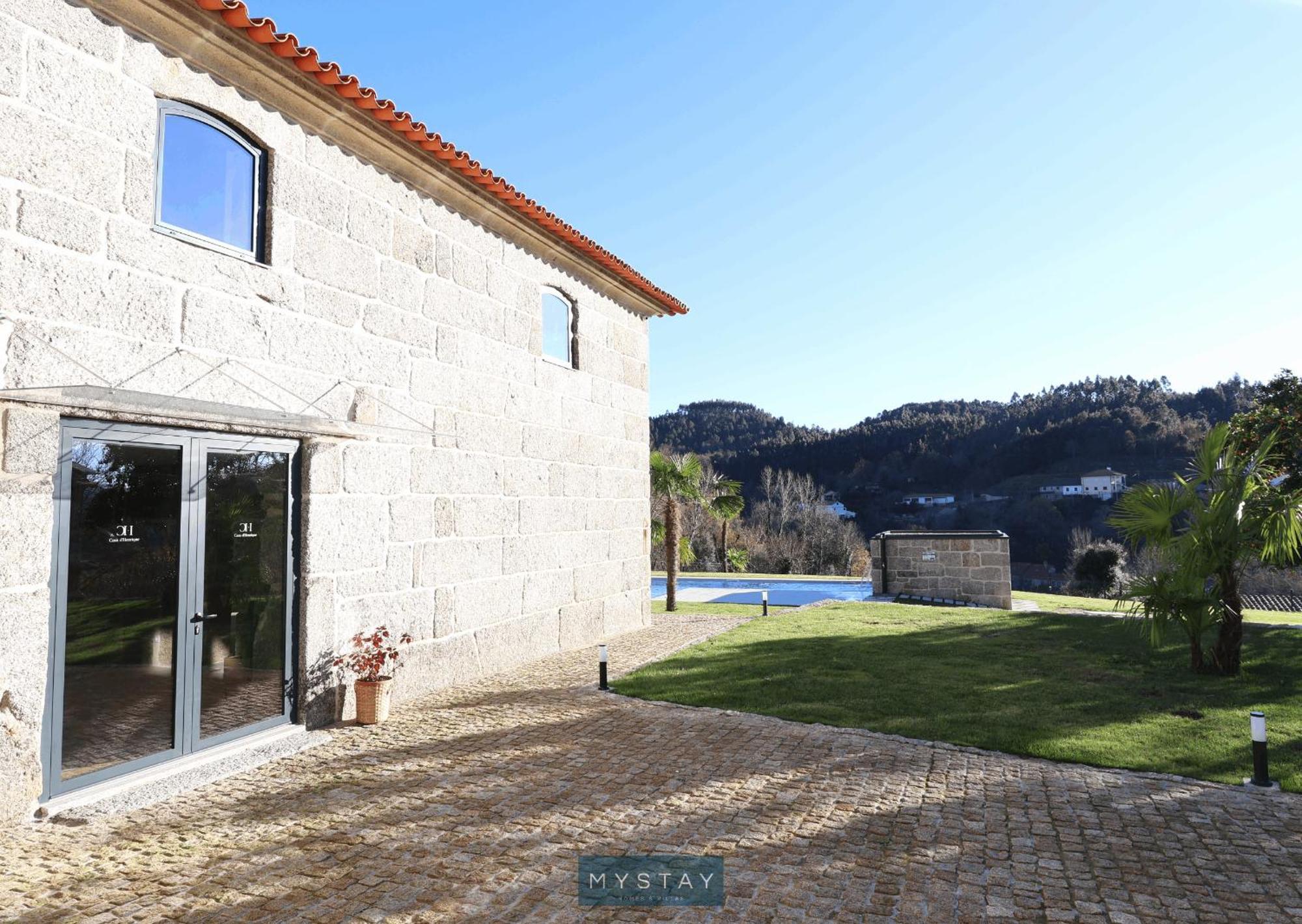 Mystay - Casa D'Henrique Vieira do Minho Bagian luar foto